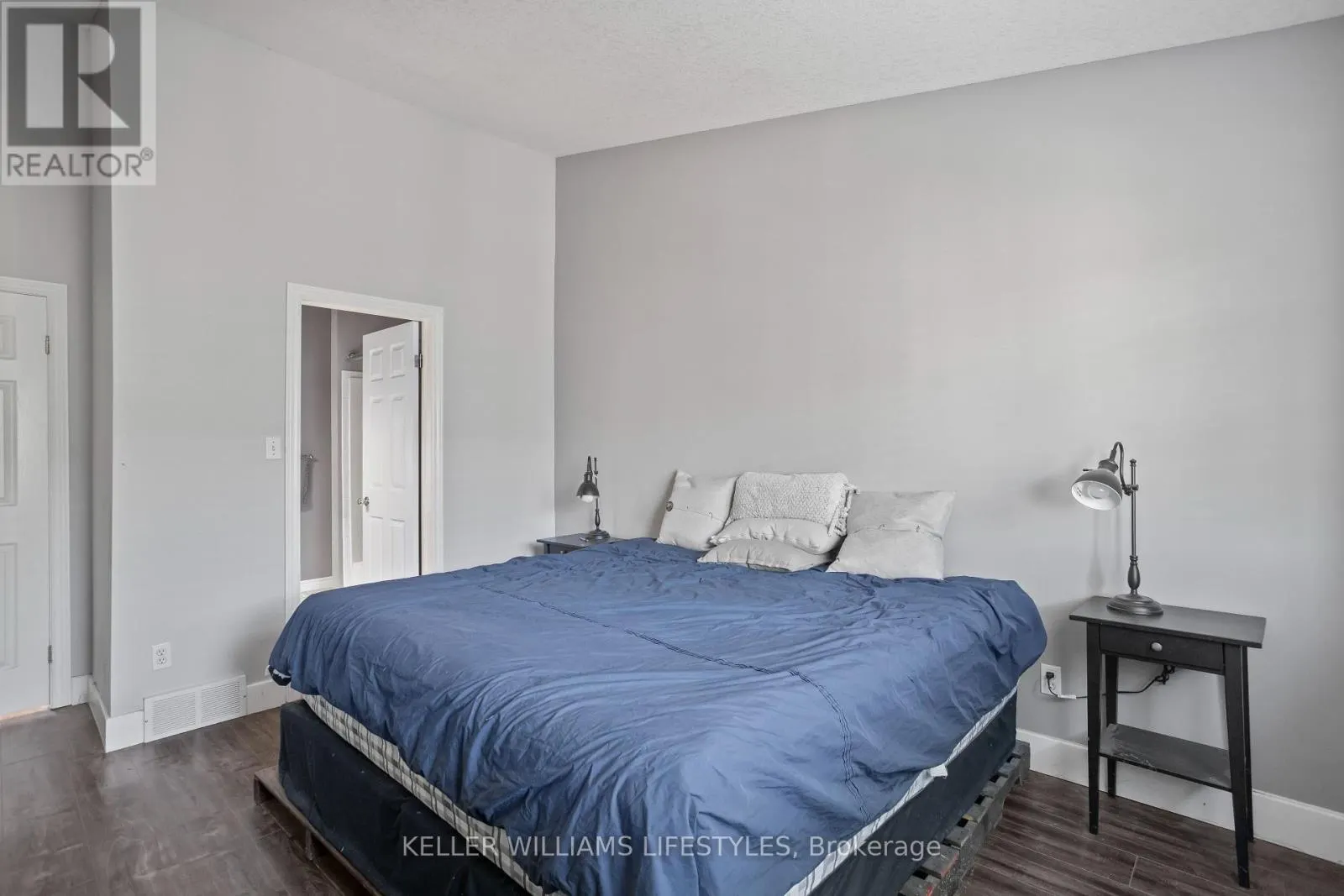 6 - 624 WILLIAM STREET, #6