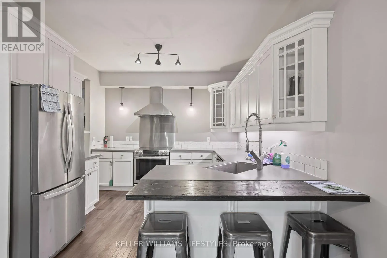 6 - 624 WILLIAM STREET, #6