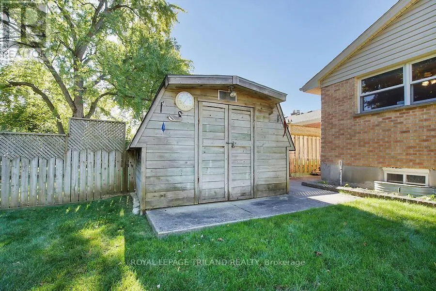 440 BEACHWOOD AVENUE