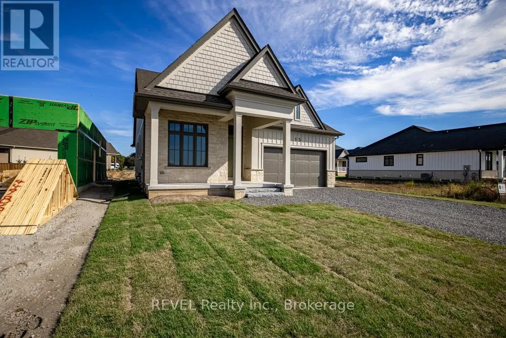 15 OAKLEY DRIVE