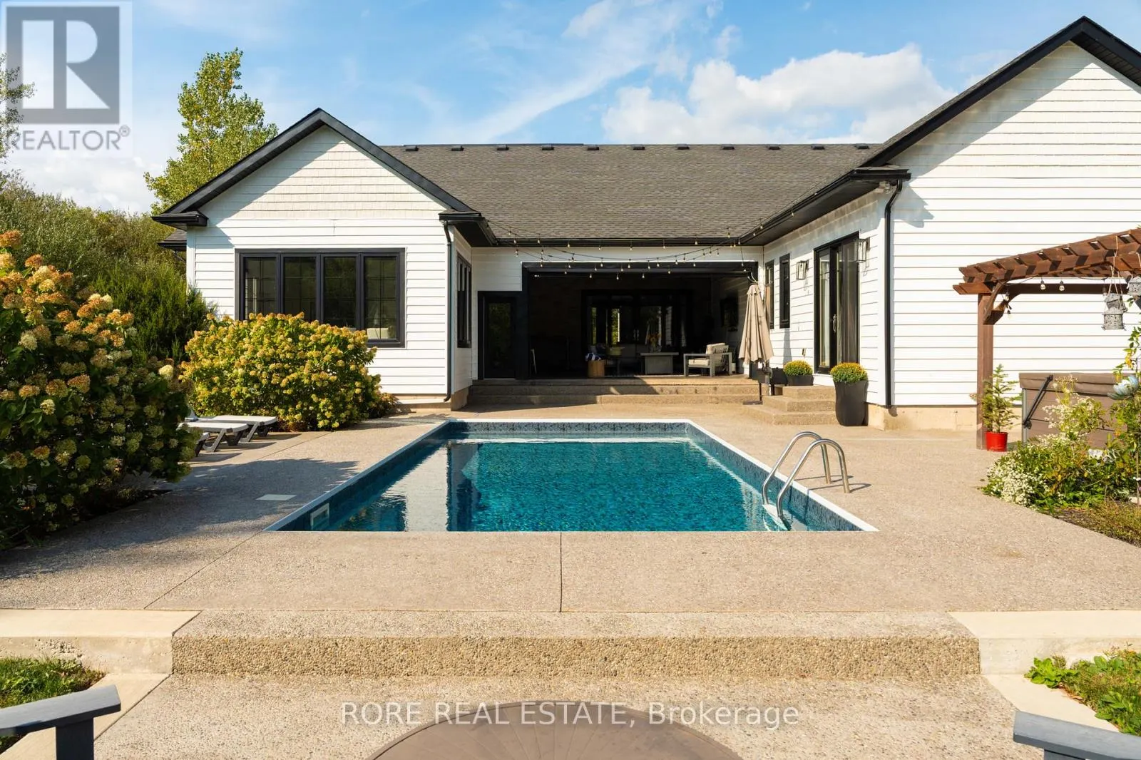 2439 GARRISON ROAD