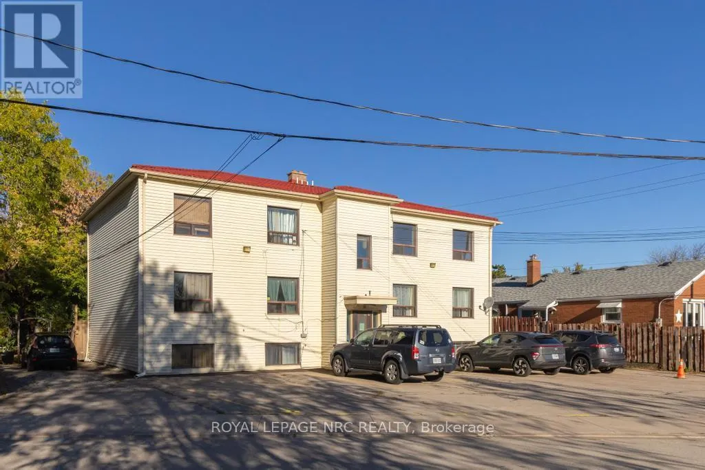 UNIT 5 - 389 ELIZABETH STREET