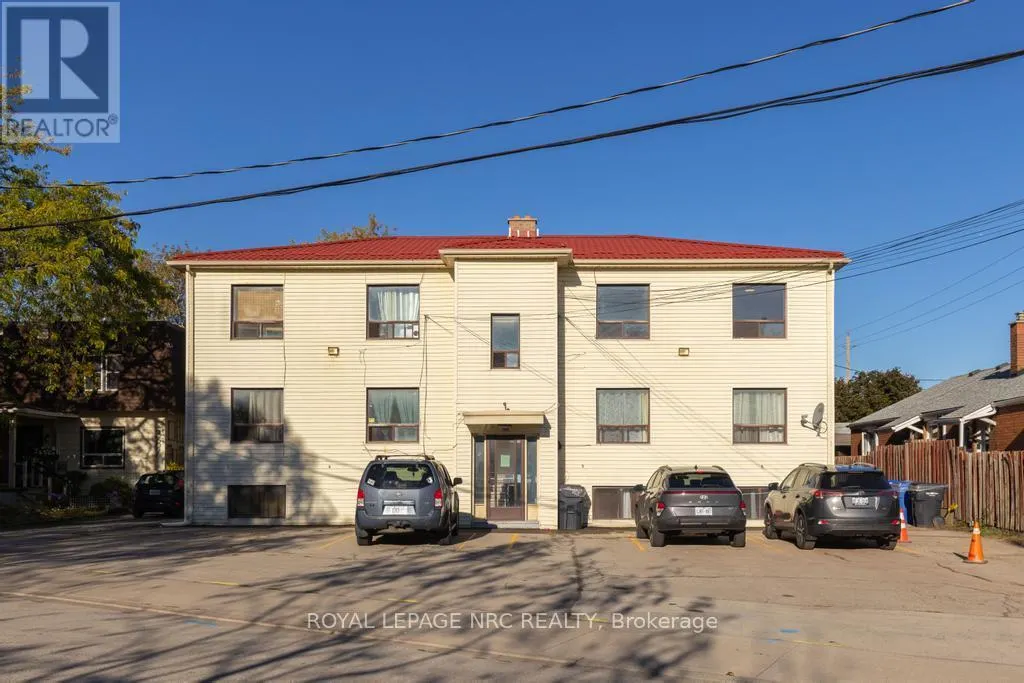UNIT 5 - 389 ELIZABETH STREET