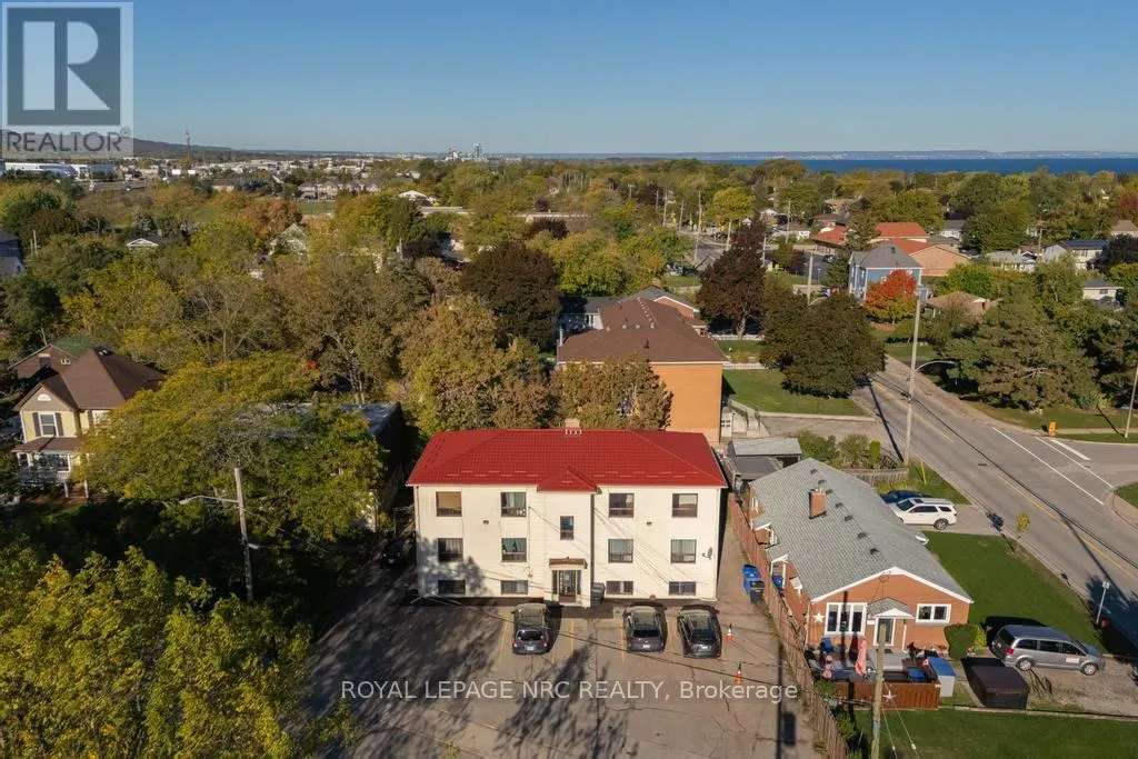 UNIT 5 - 389 ELIZABETH STREET