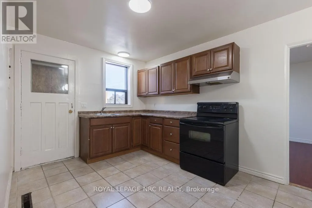 UNIT 5 - 389 ELIZABETH STREET