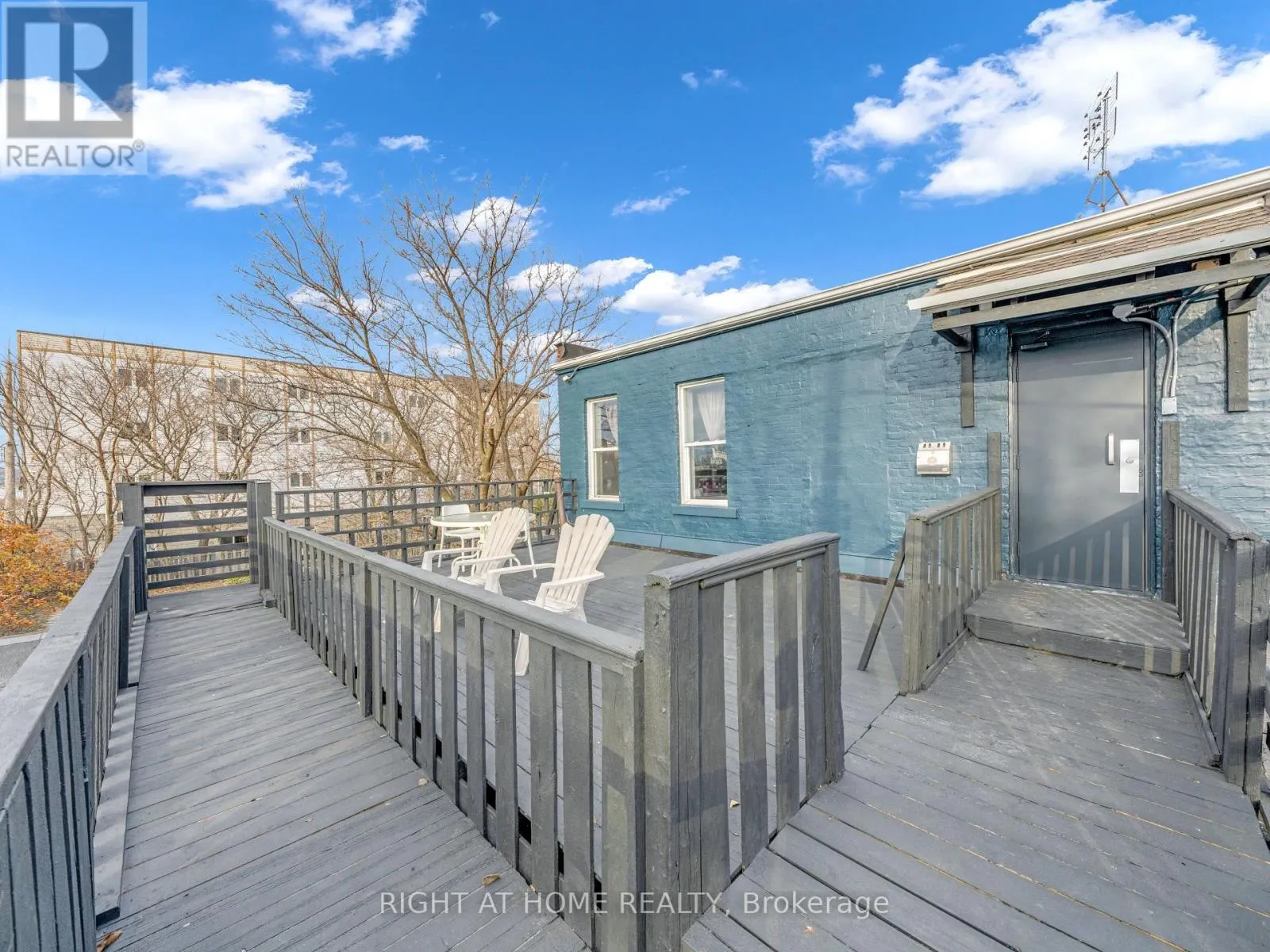 12 - 279 DROUILLARD ROAD