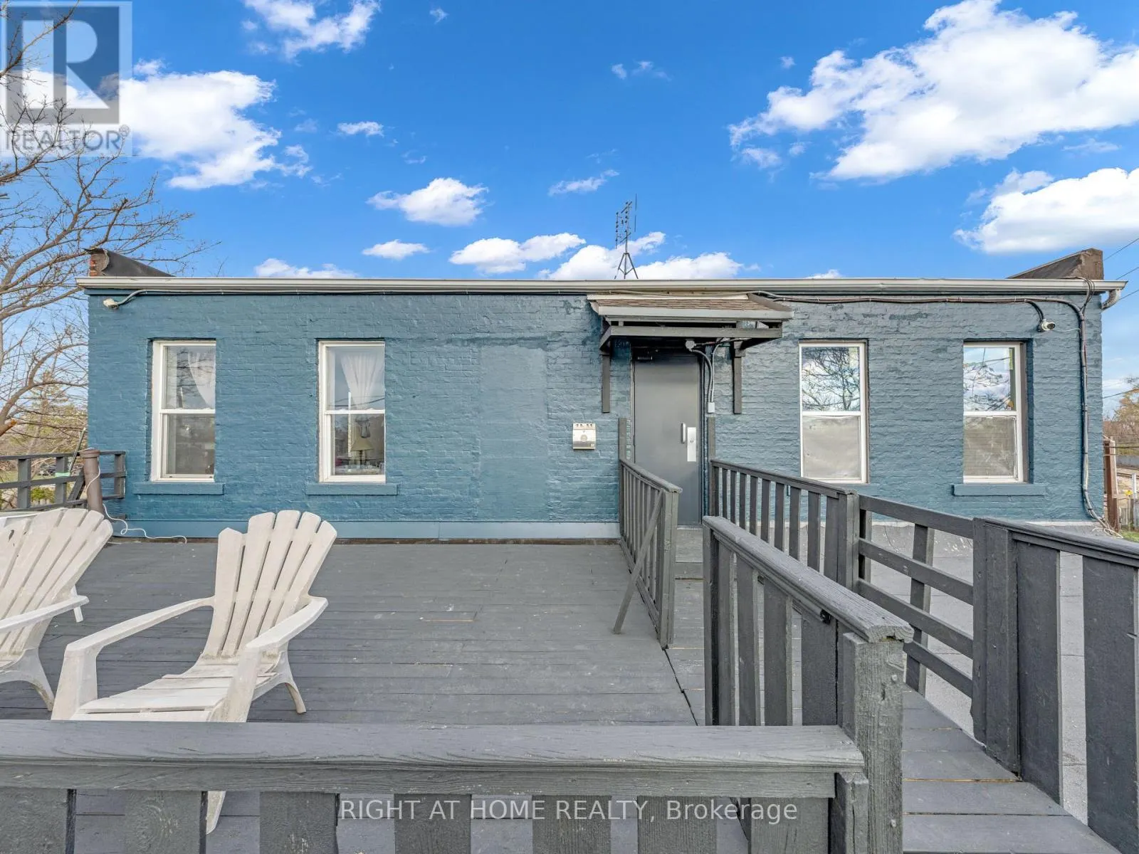 12 - 279 DROUILLARD ROAD