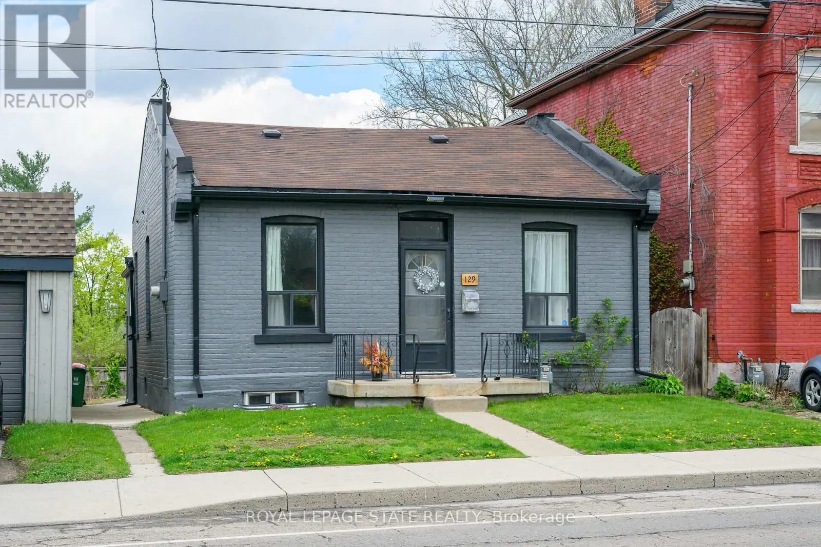 129 DUNDURN STREET N
