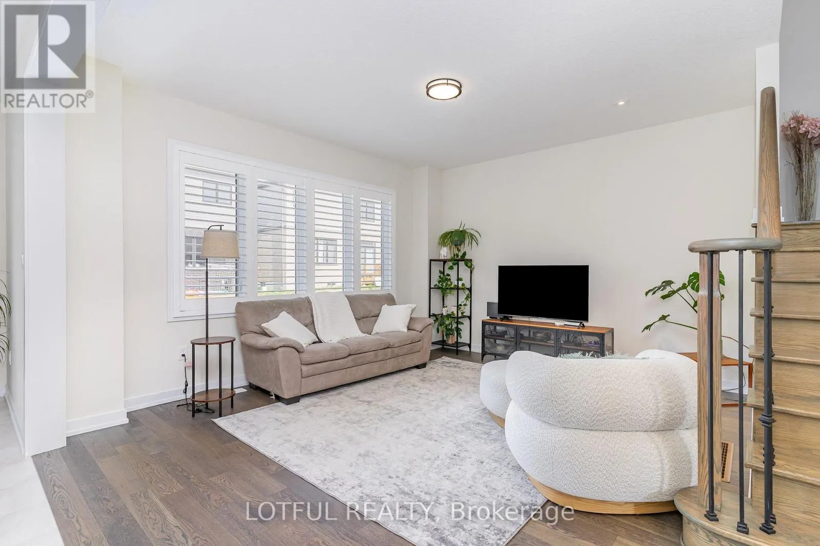 82 LILAC CIRCLE