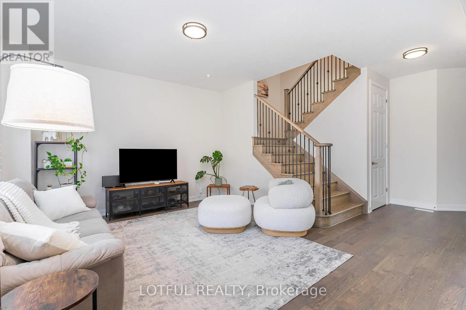 82 LILAC CIRCLE