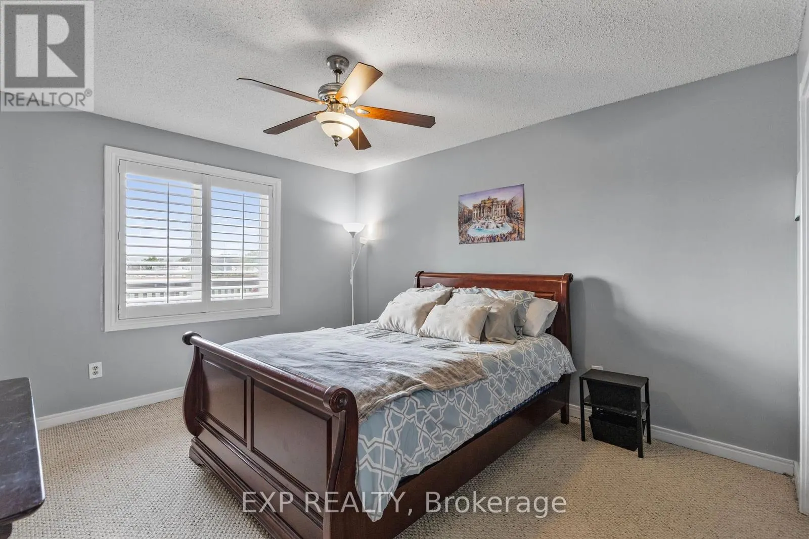 10 VEGA CRESCENT