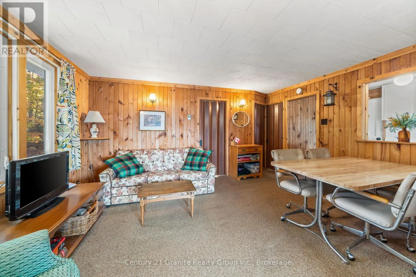 17058 HIGHWAY 35