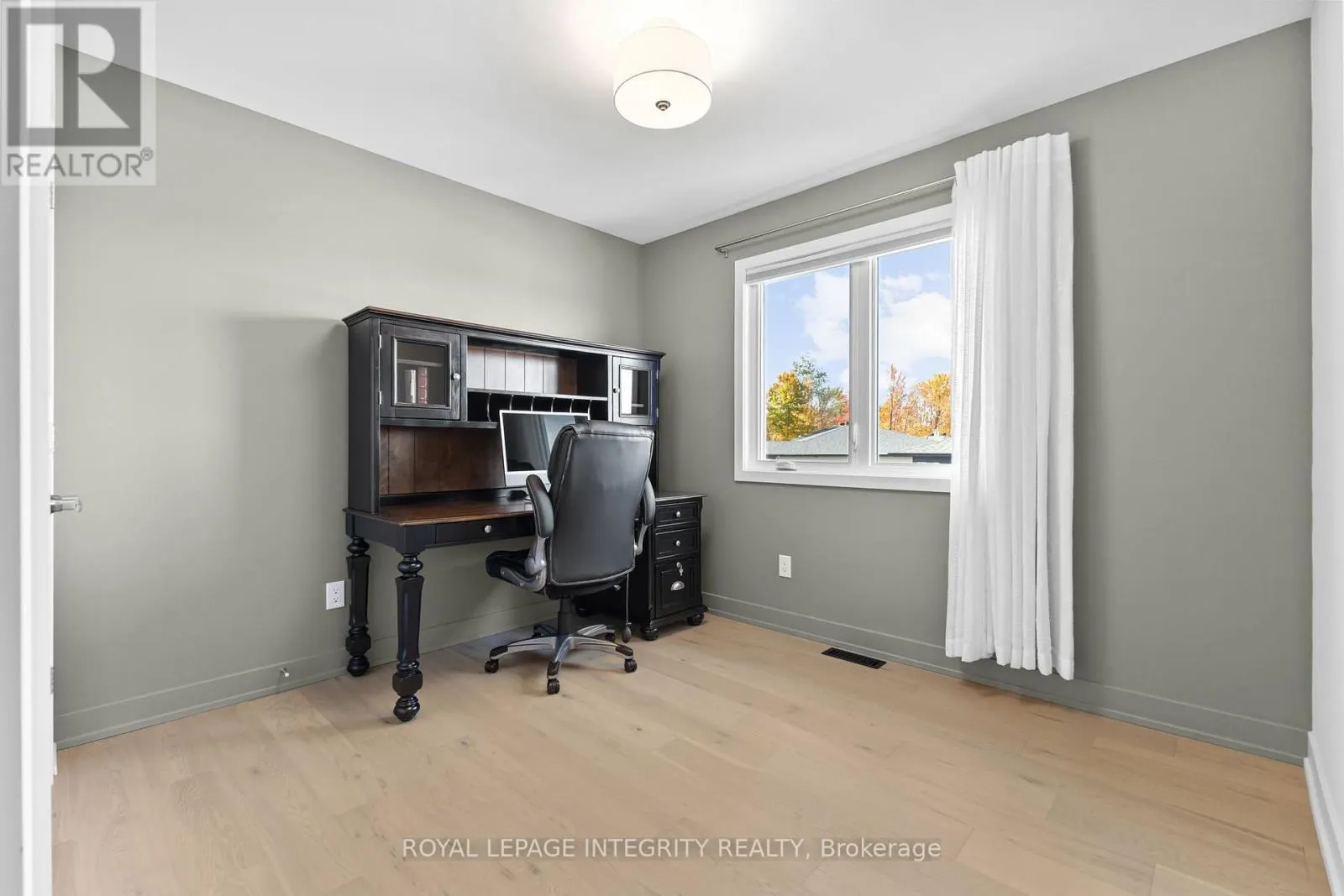 204 HYBRID STREET