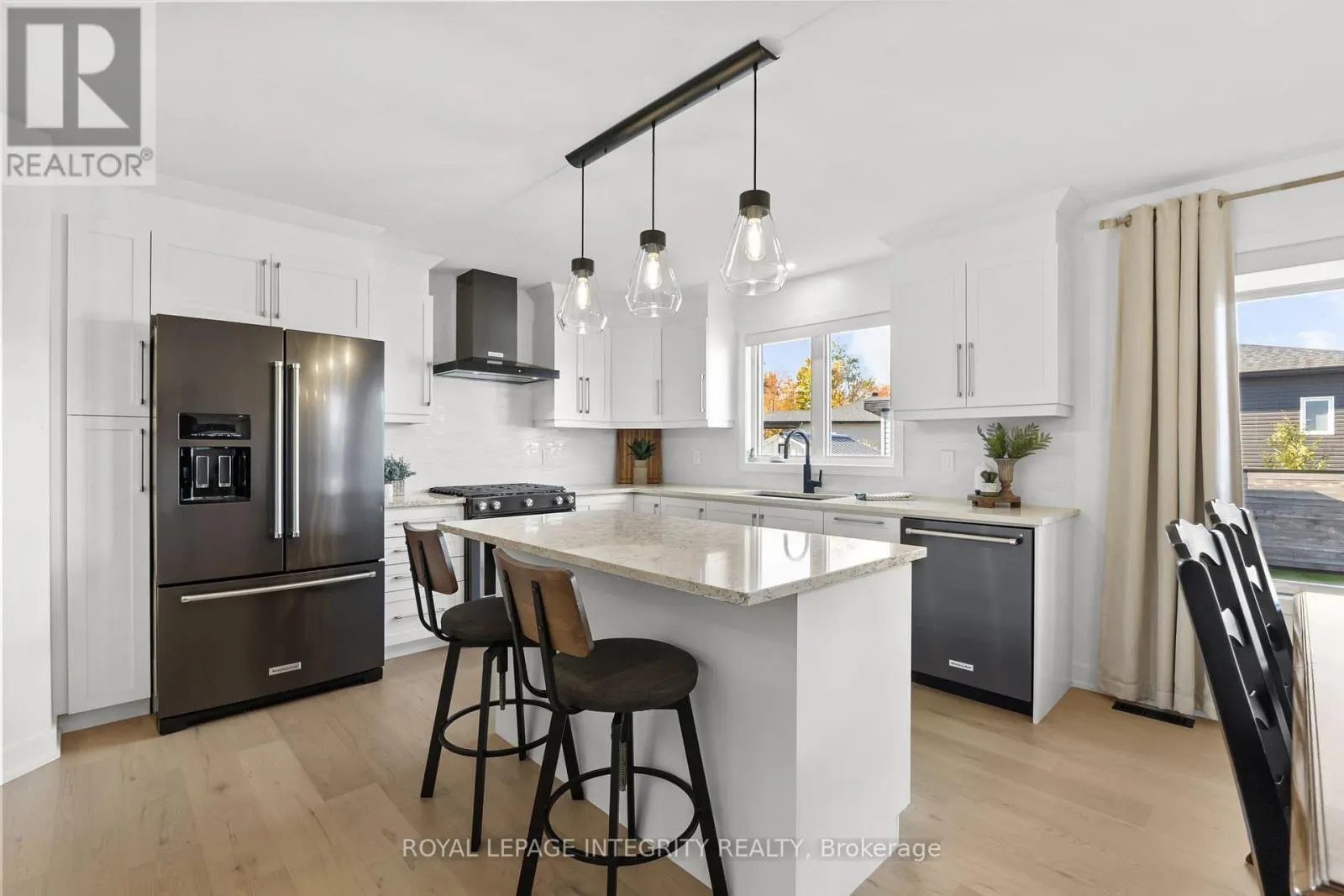 204 HYBRID STREET