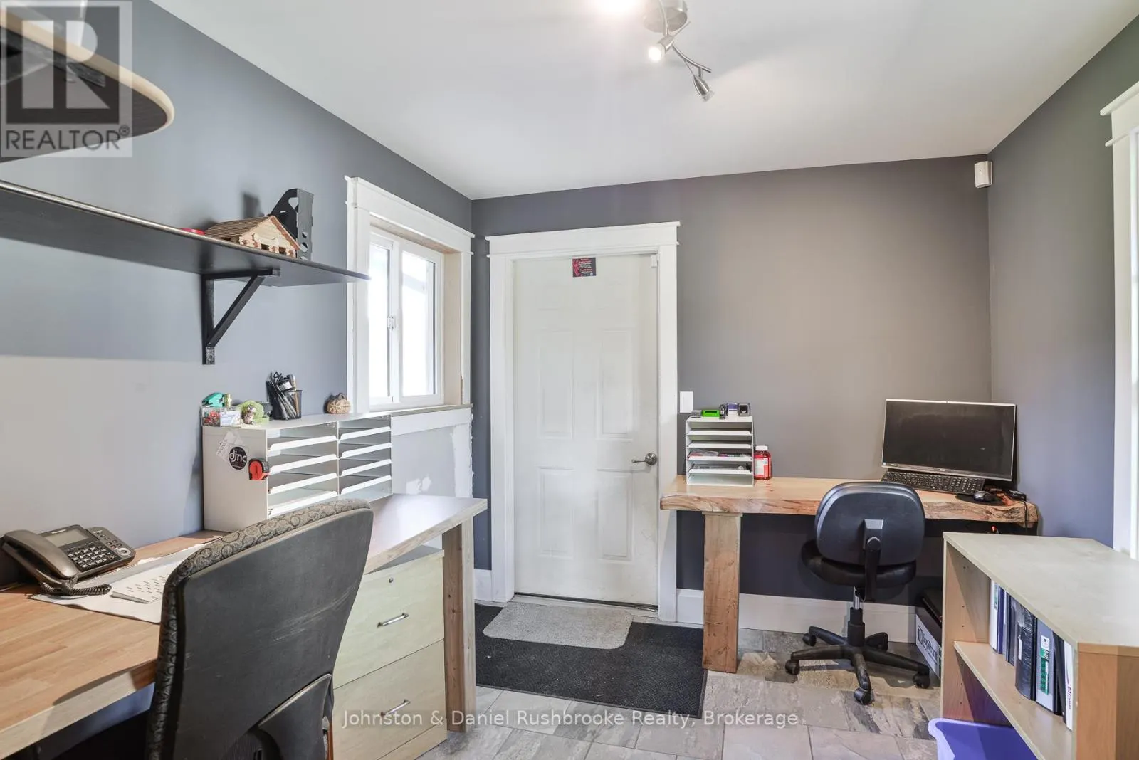 1422 MUSKOKA RD 118 ROAD W