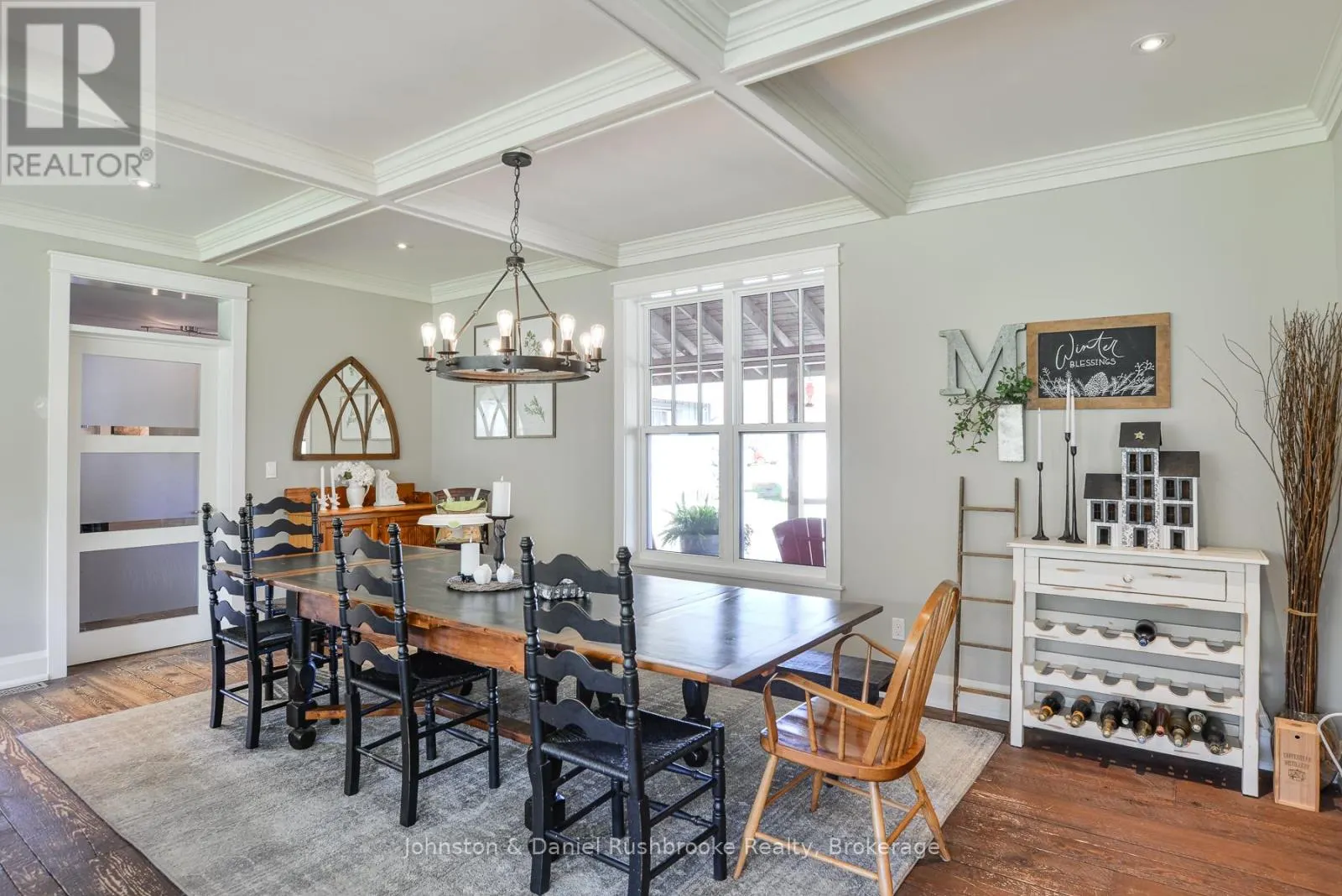 1422 MUSKOKA RD 118 ROAD W