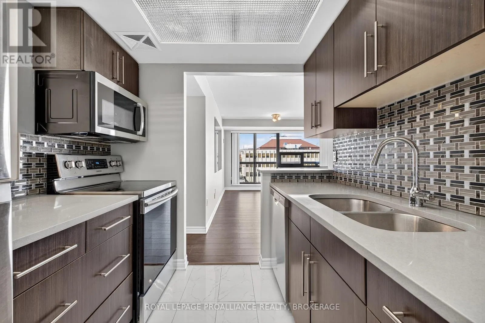 701 - 165 ONTARIO STREET, #701