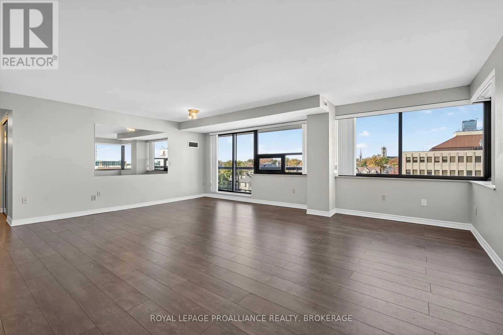 701 - 165 ONTARIO STREET, #701