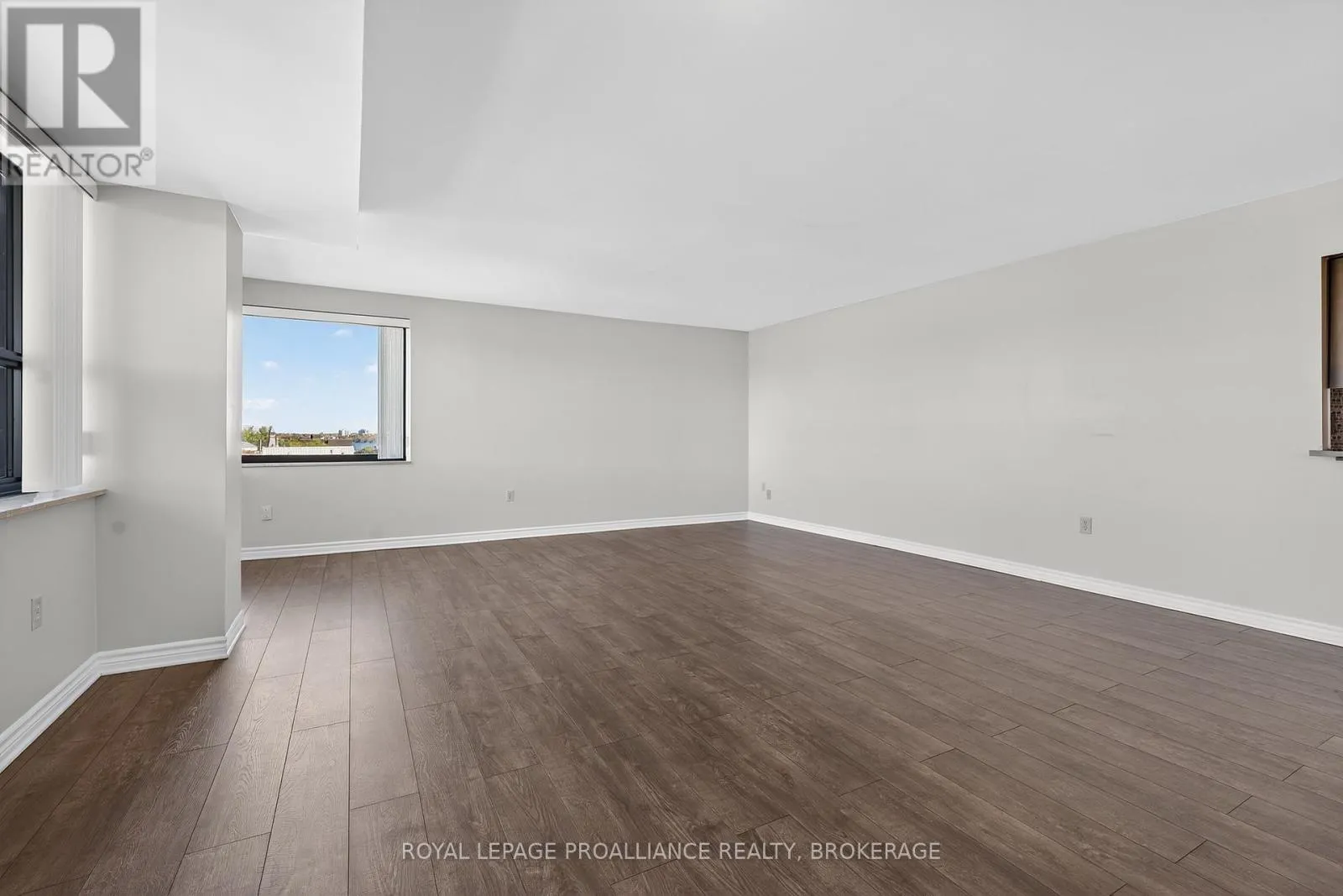 701 - 165 ONTARIO STREET, #701