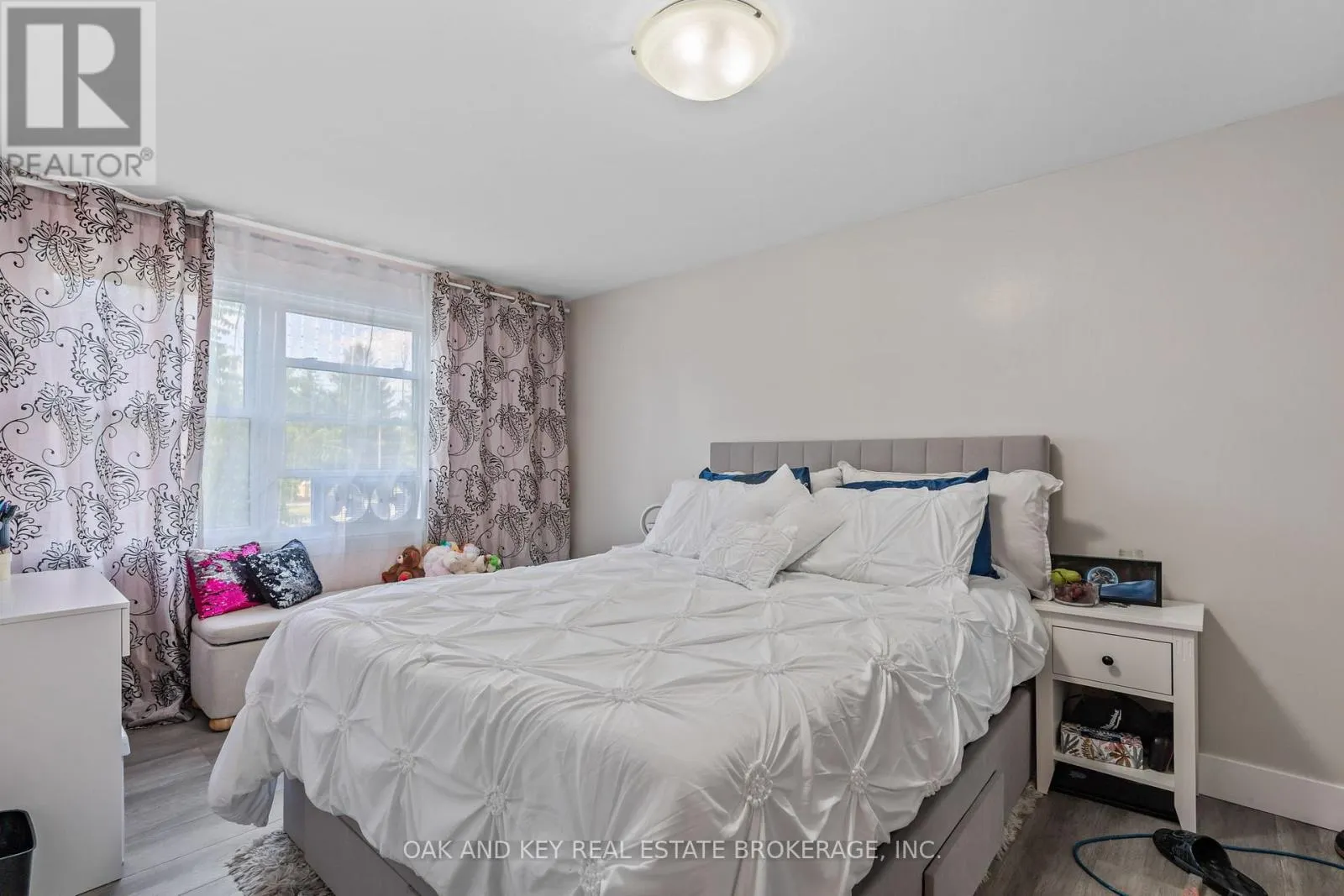 26-230 CLARKE ROAD