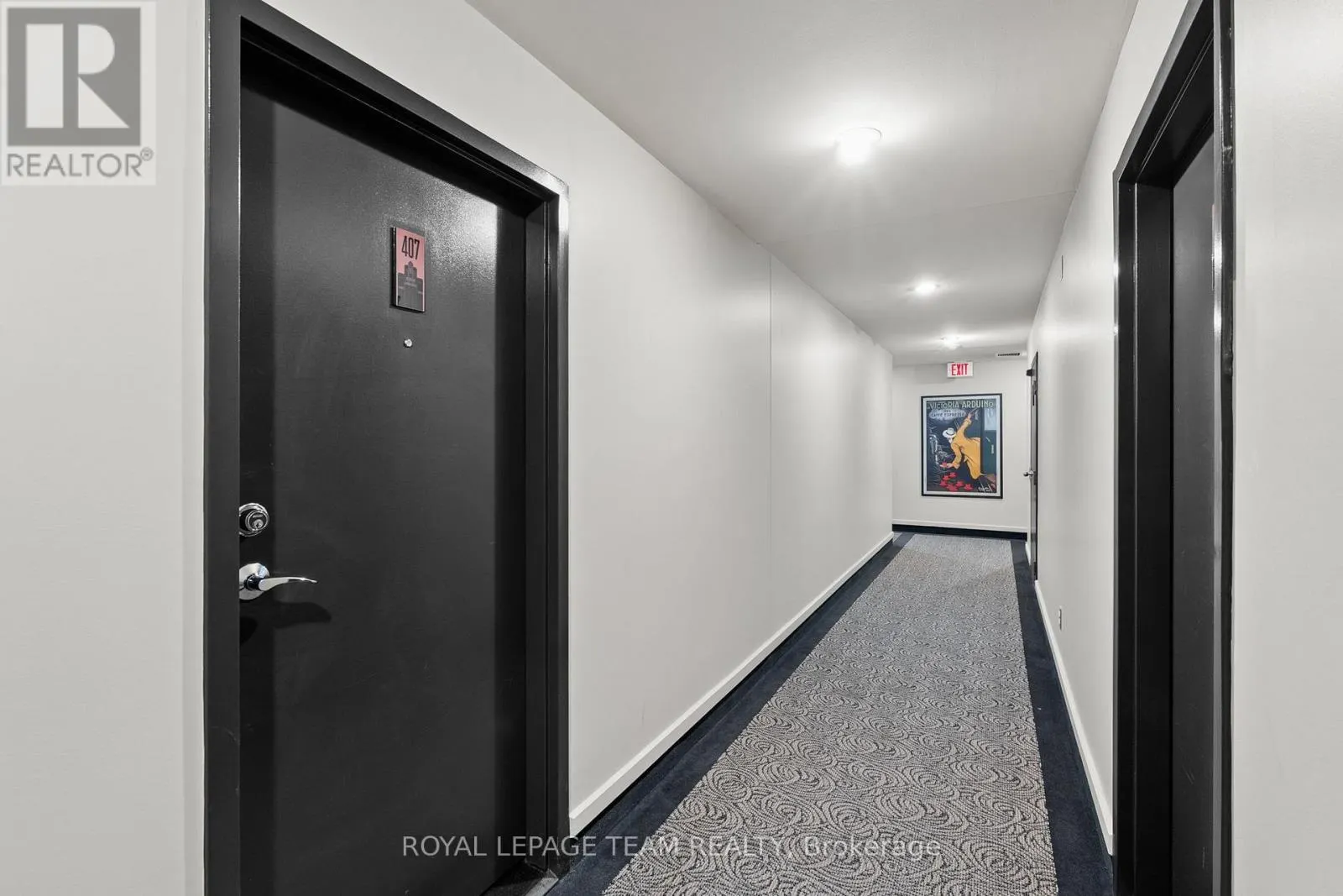 407 - 245 KENT STREET