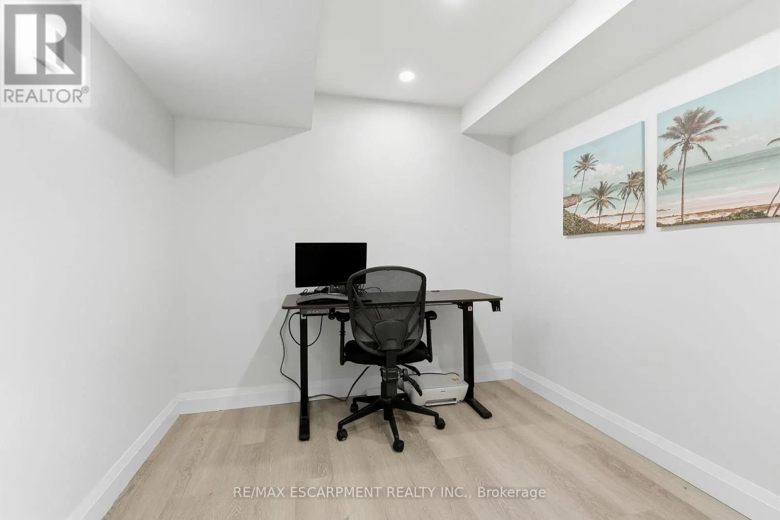 18 MIA DRIVE
