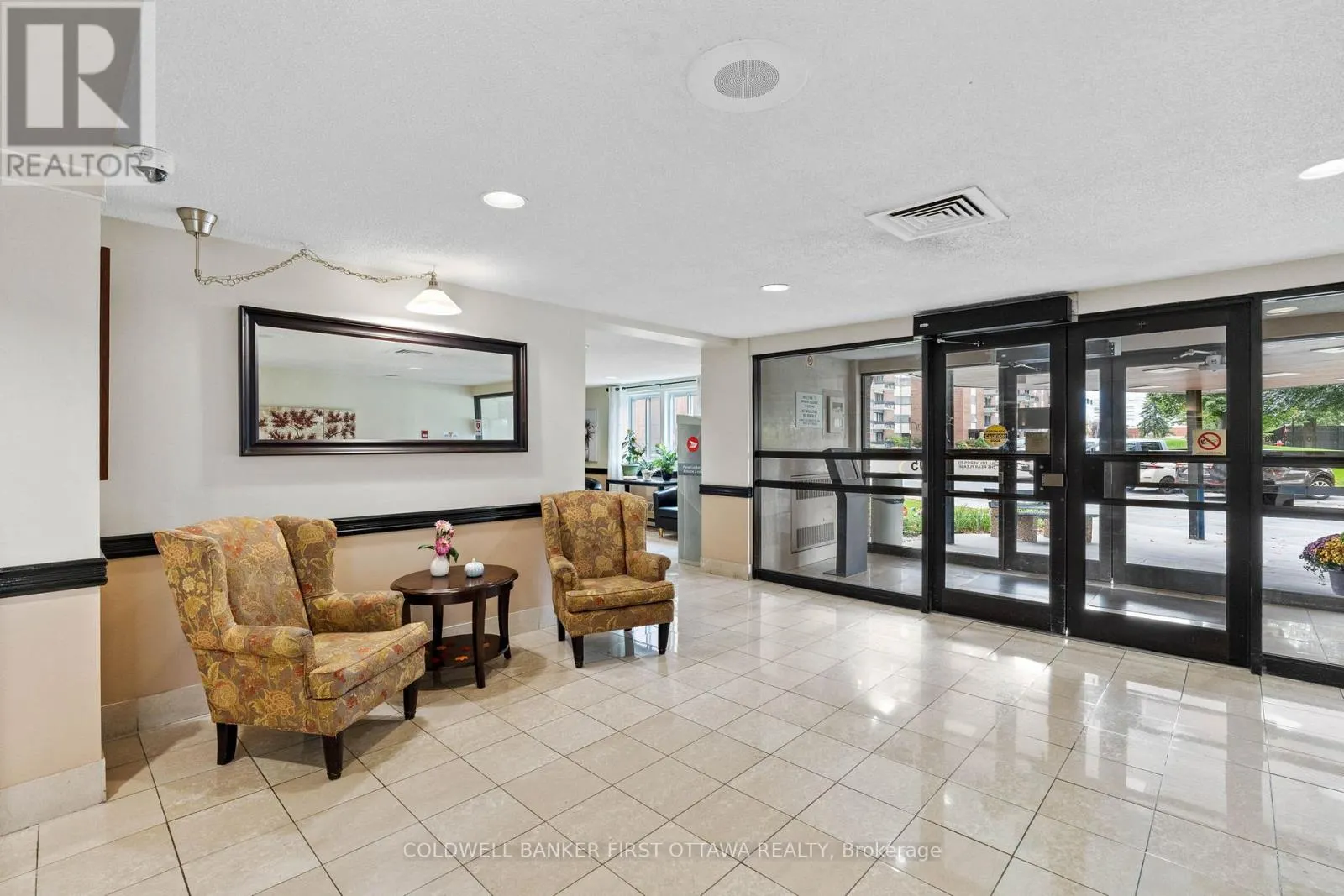 913 - 1505 BASELINE ROAD