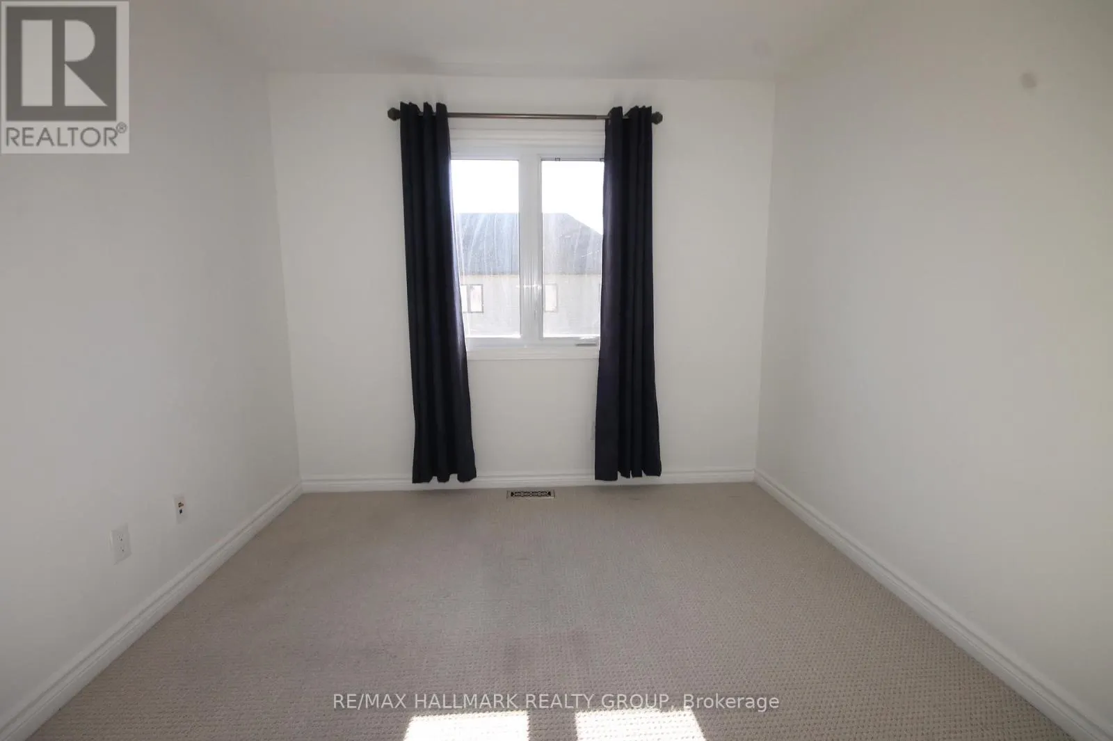 280 MUNRO STREET
