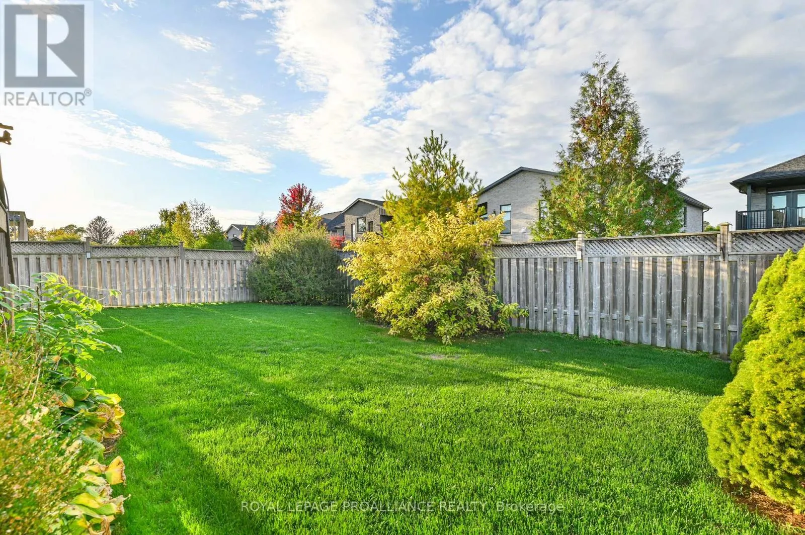 18 FOX DEN DRIVE
