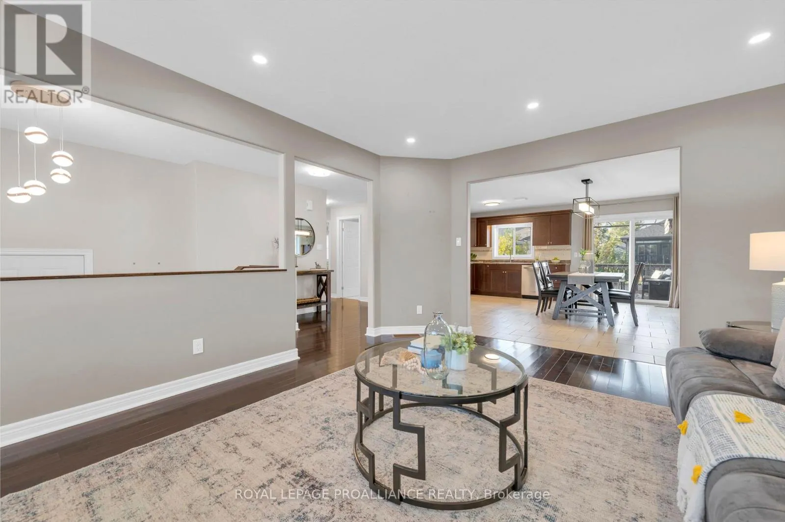 18 FOX DEN DRIVE