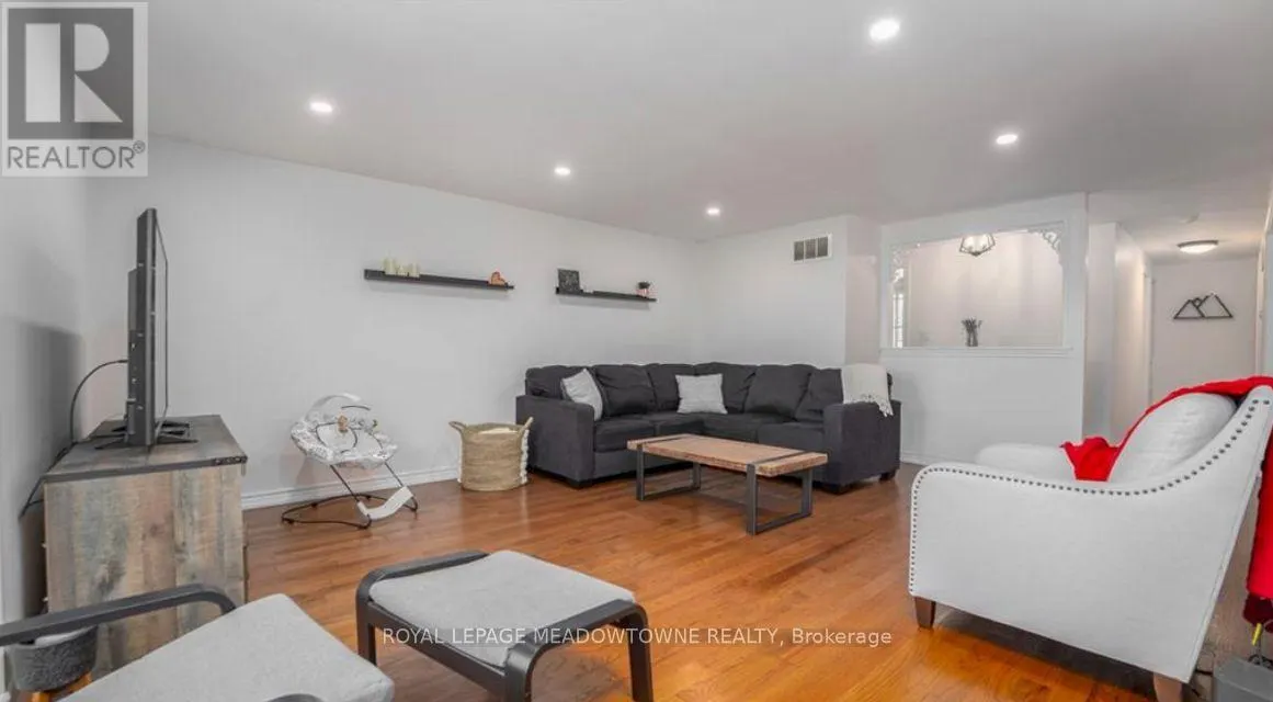 47 RUFFIAN ROAD