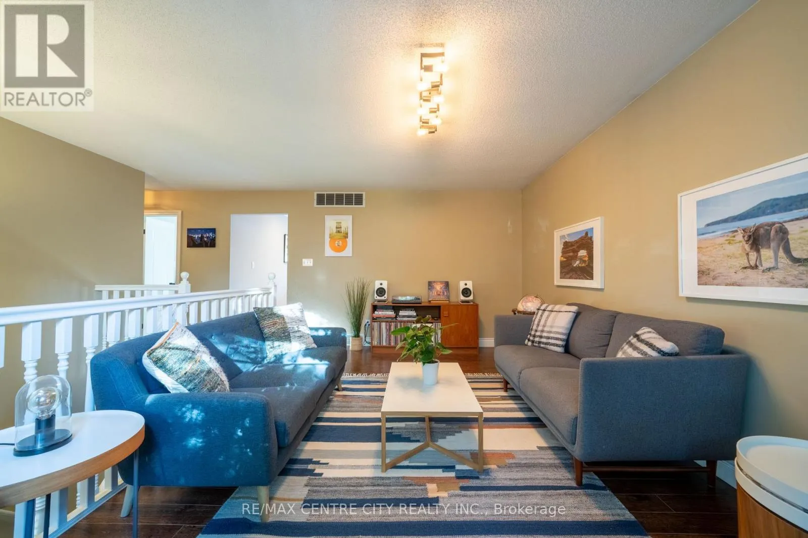 495 RIVERVIEW DRIVE
