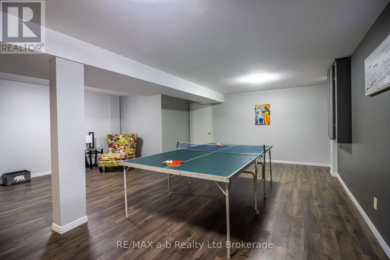18 ORIOLE CRESCENT