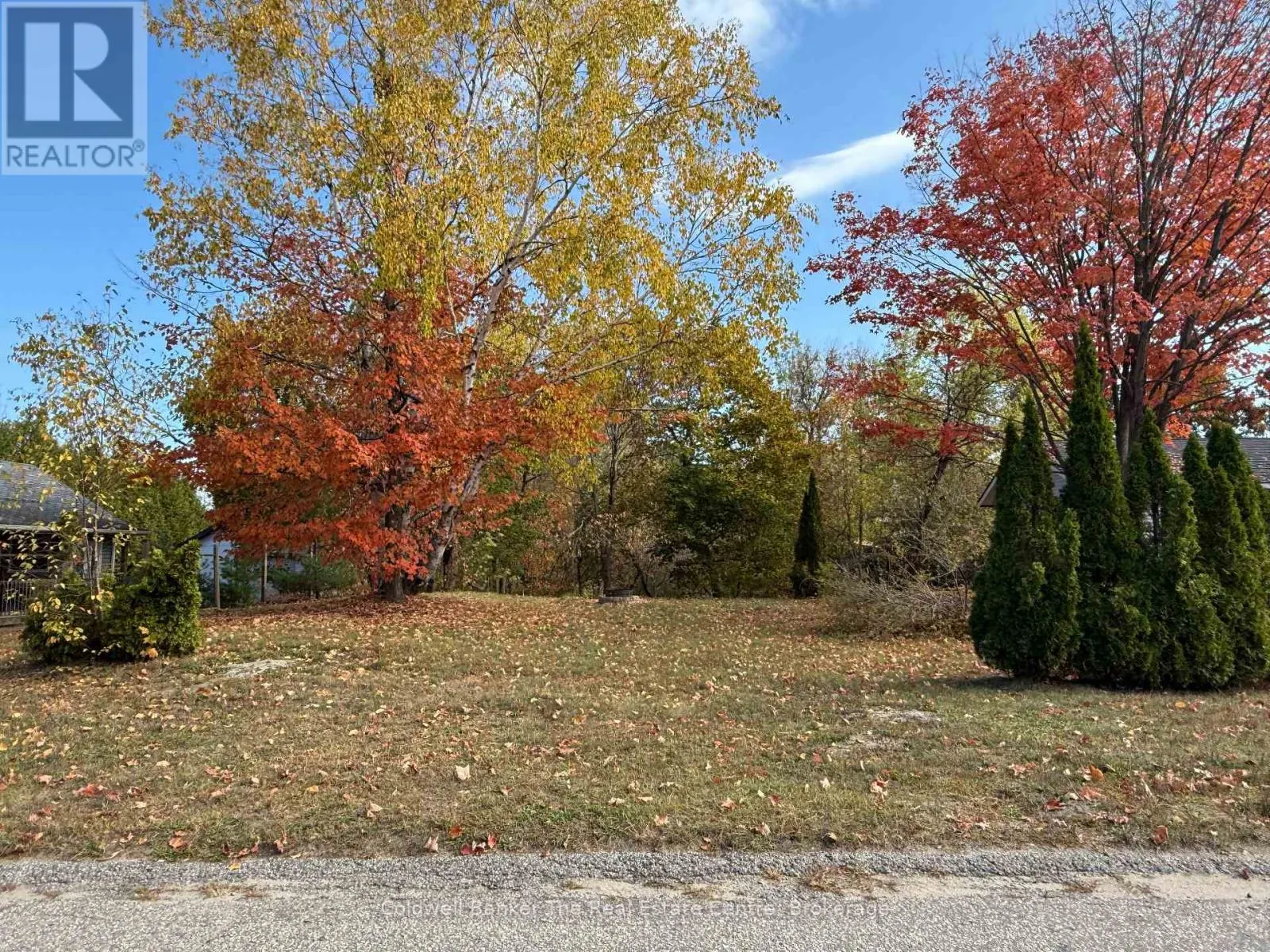 VACANT LOT JOHN STREET N