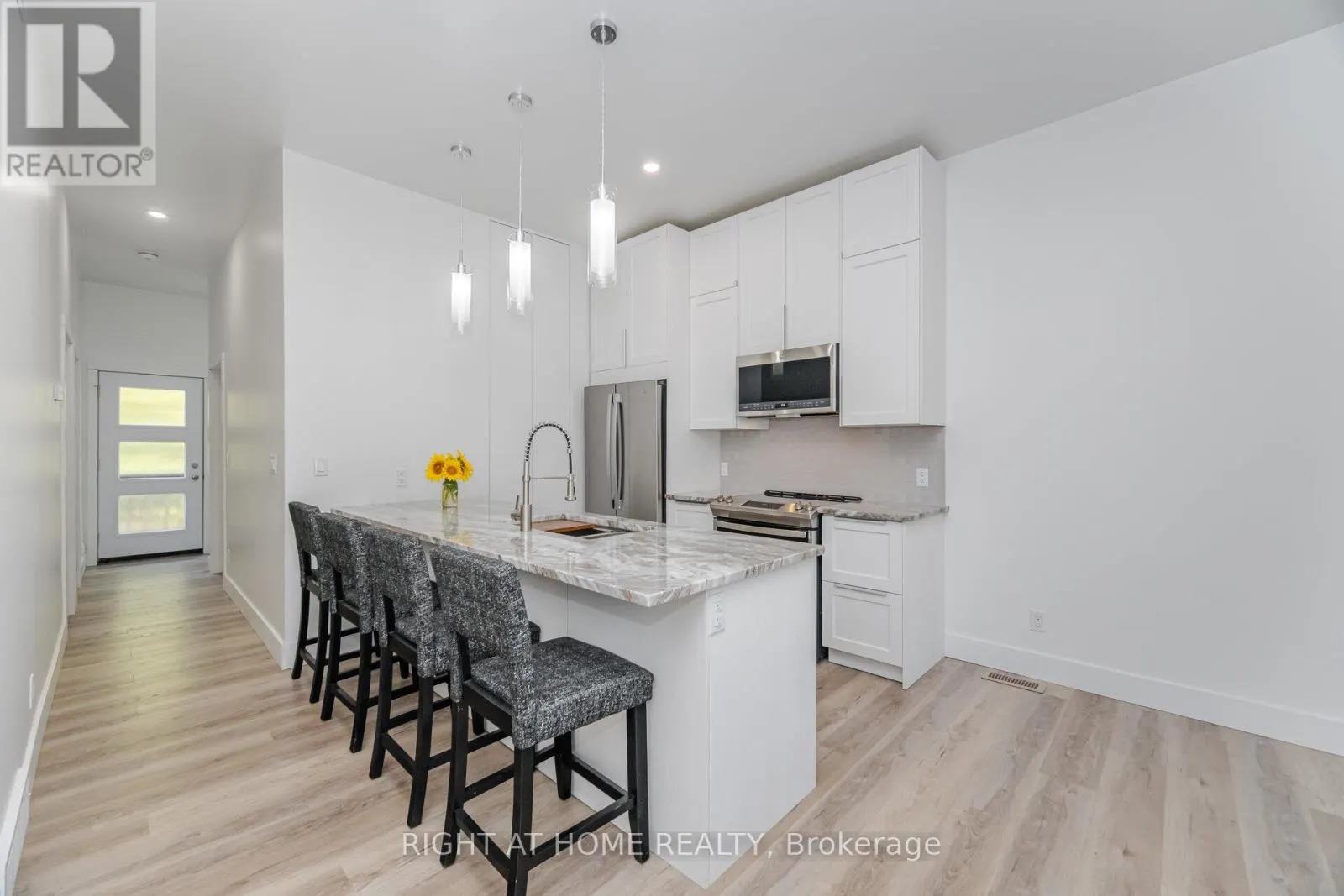 183 NORMANHURST AVENUE