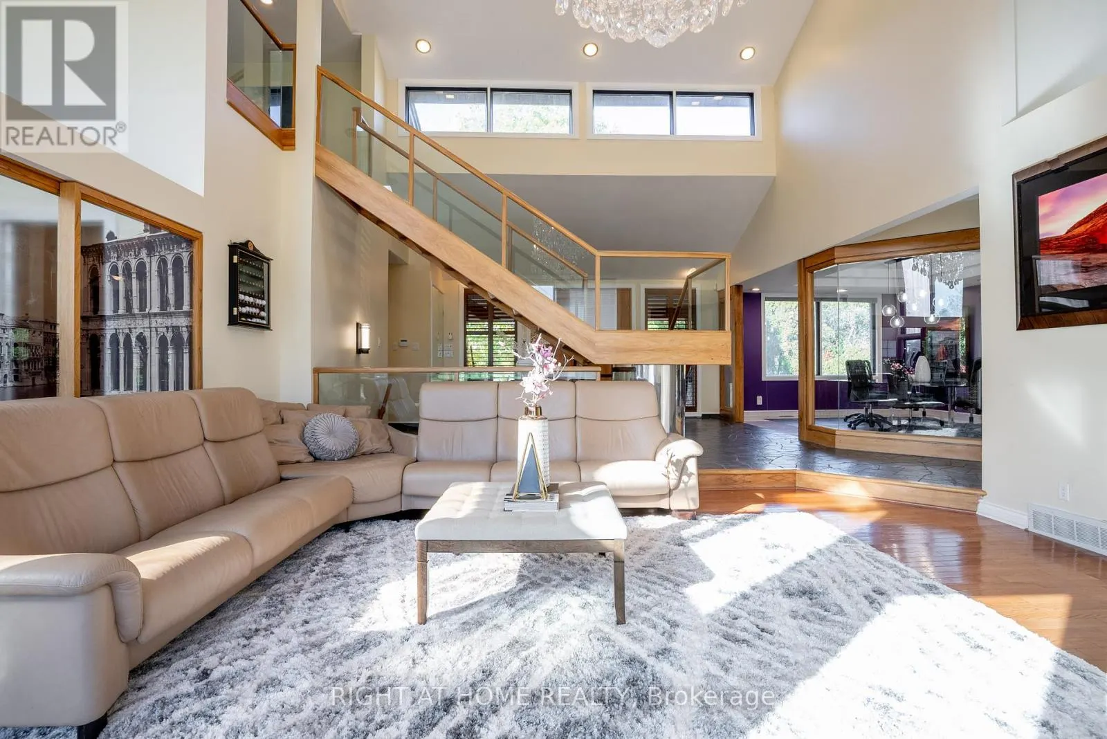5 BURNT TREE COURT
