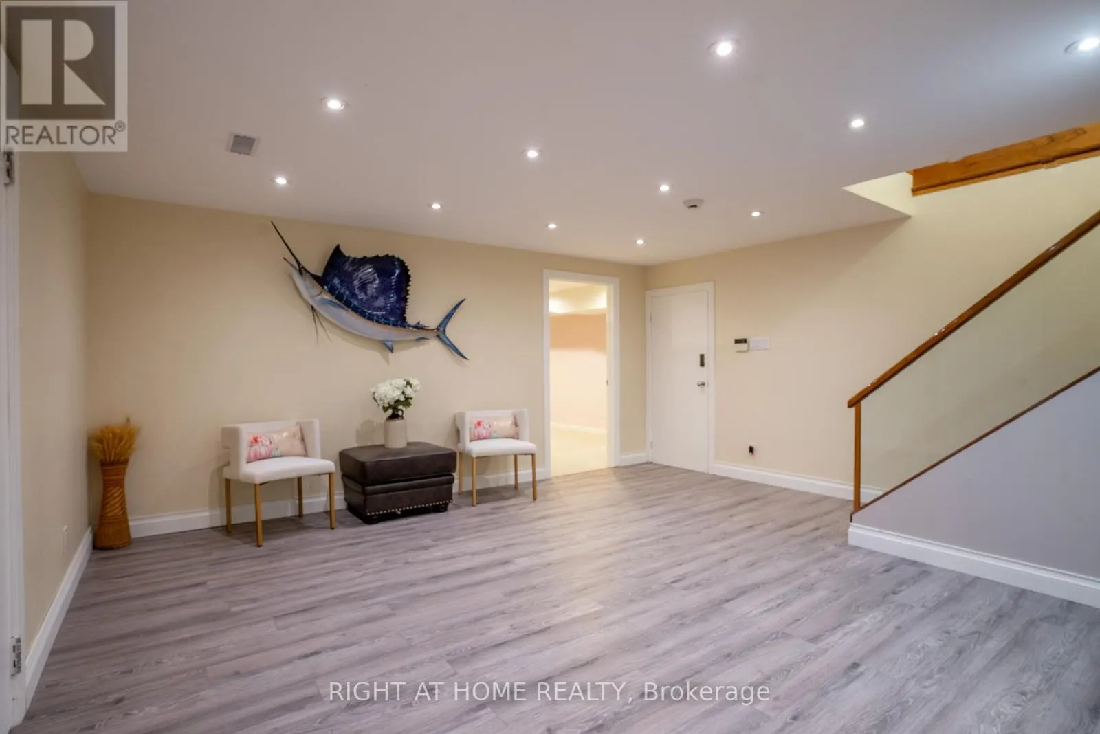 5 BURNT TREE COURT