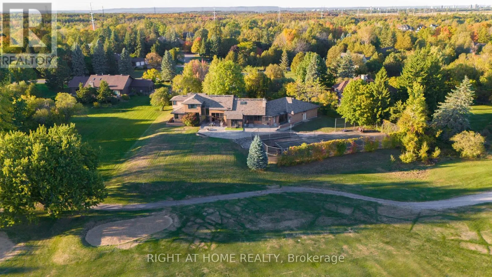 5 BURNT TREE COURT