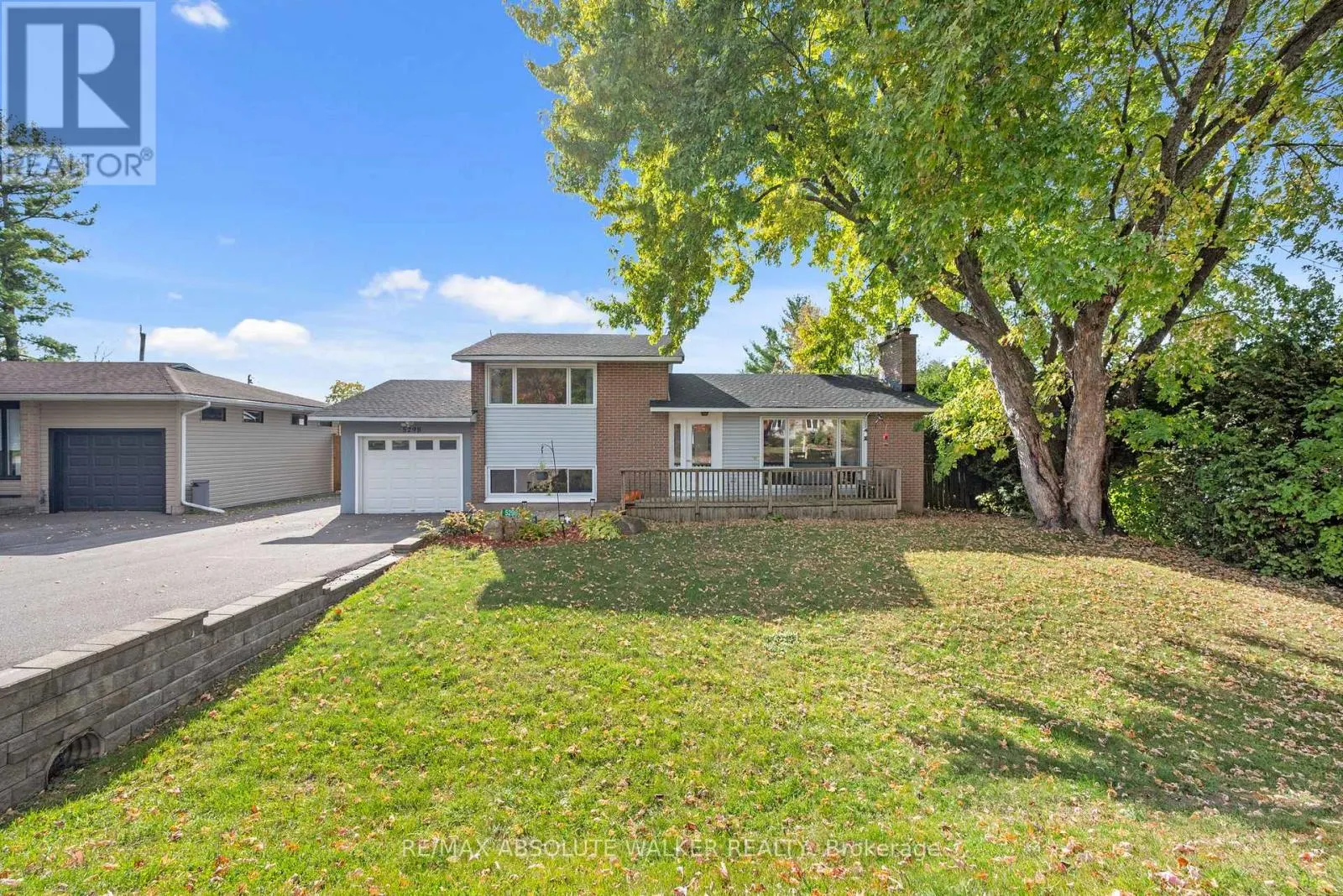 5298 HILLCREST DRIVE