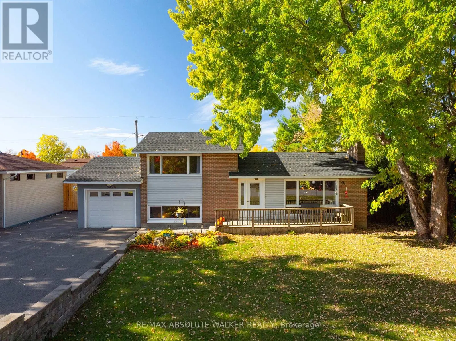 5298 HILLCREST DRIVE