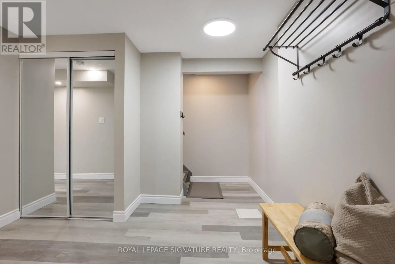 1506 QUEEN'S BOULEVARD