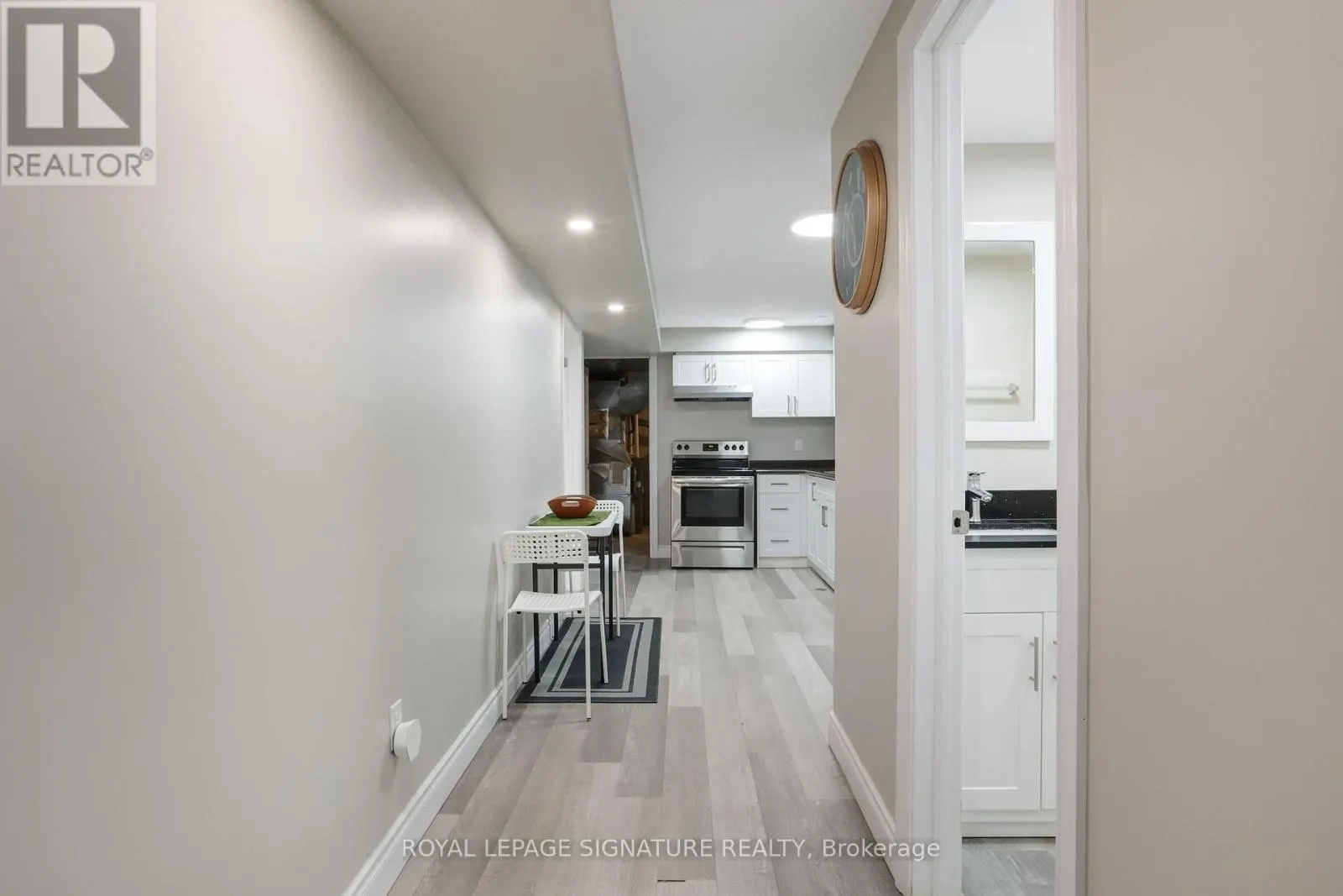 1506 QUEEN'S BOULEVARD