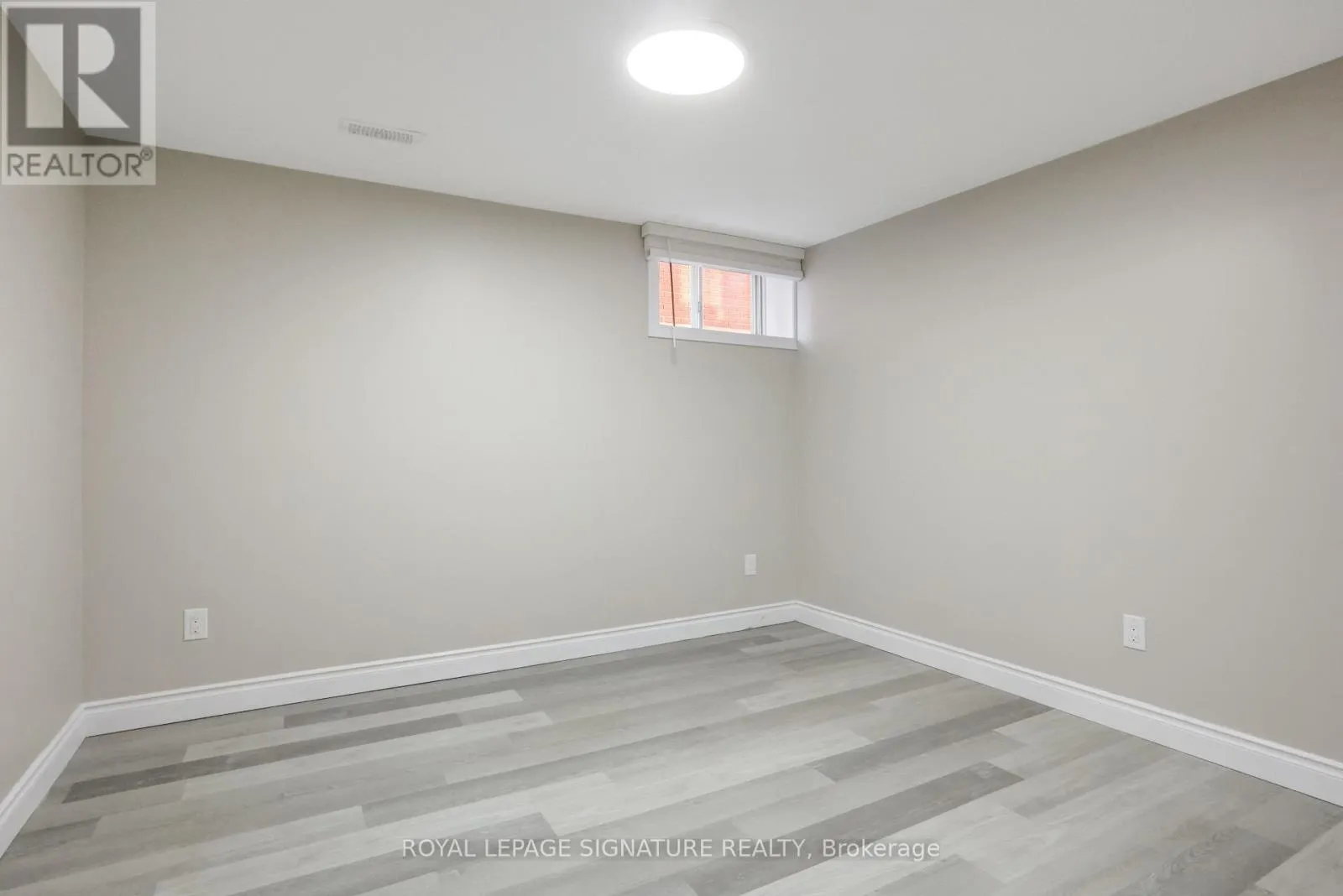 1506 QUEEN'S BOULEVARD