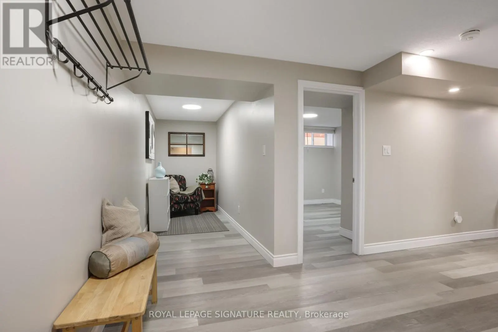 1506 QUEEN'S BOULEVARD