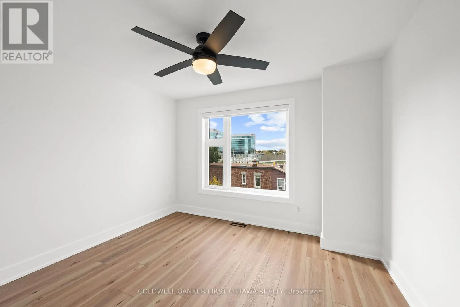 C - 238 LEBRETON STREET N