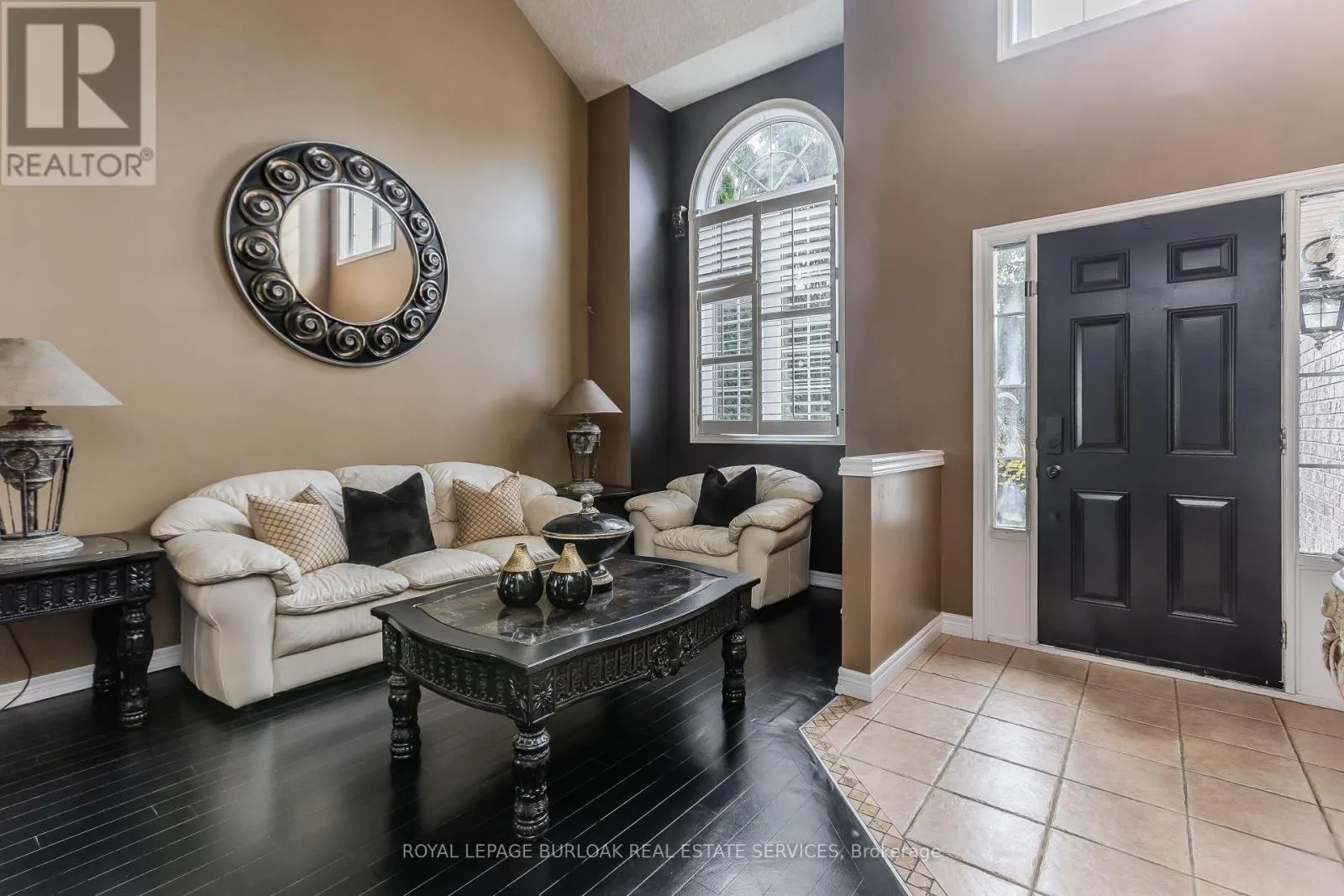 26 GRASSYPLAIN DRIVE