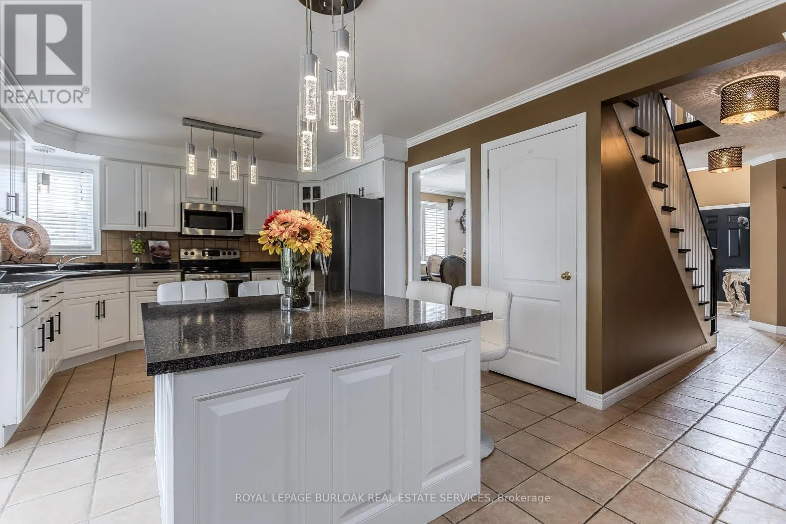 26 GRASSYPLAIN DRIVE