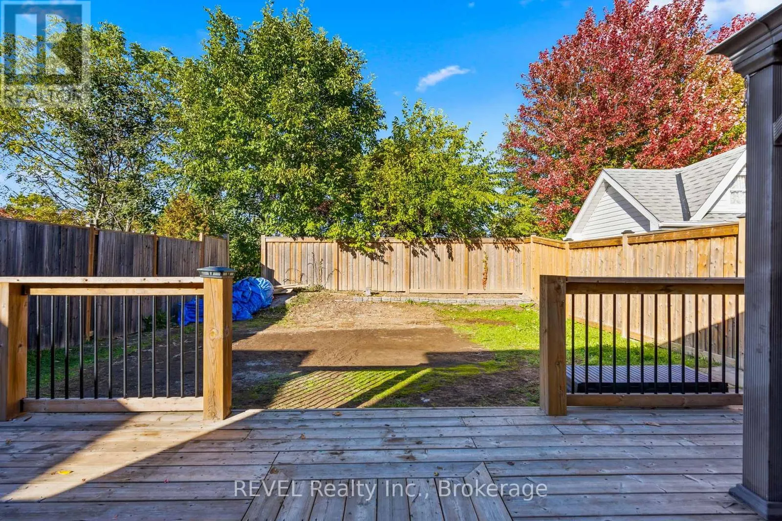 52 SANDRA CRESCENT