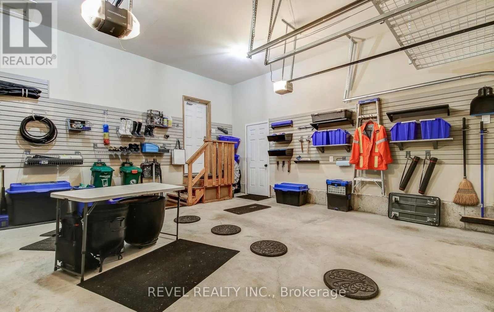 126 ABERFOYLE MILL CRESCENT