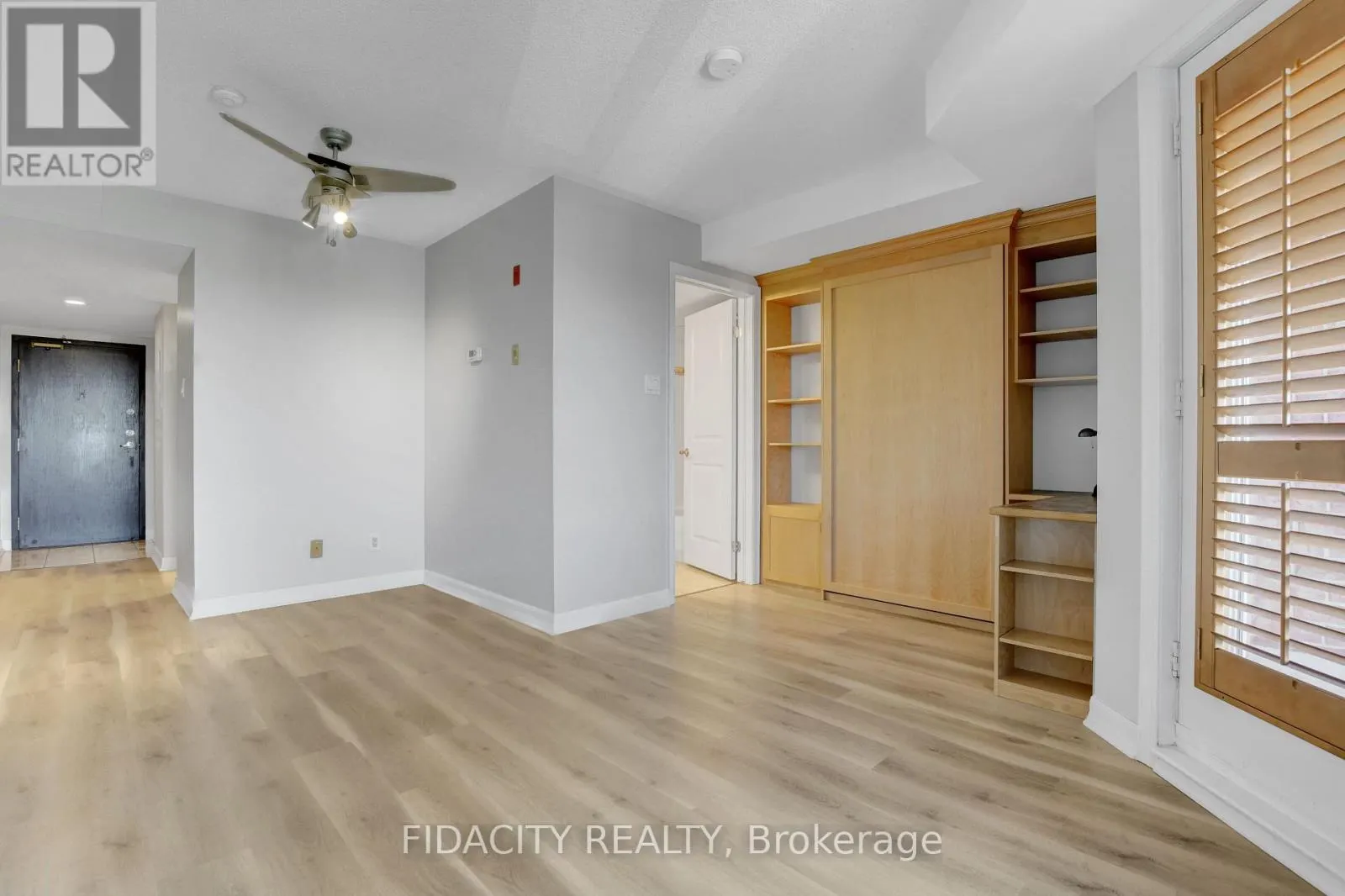 6C - 310 CENTRAL PARK DRIVE